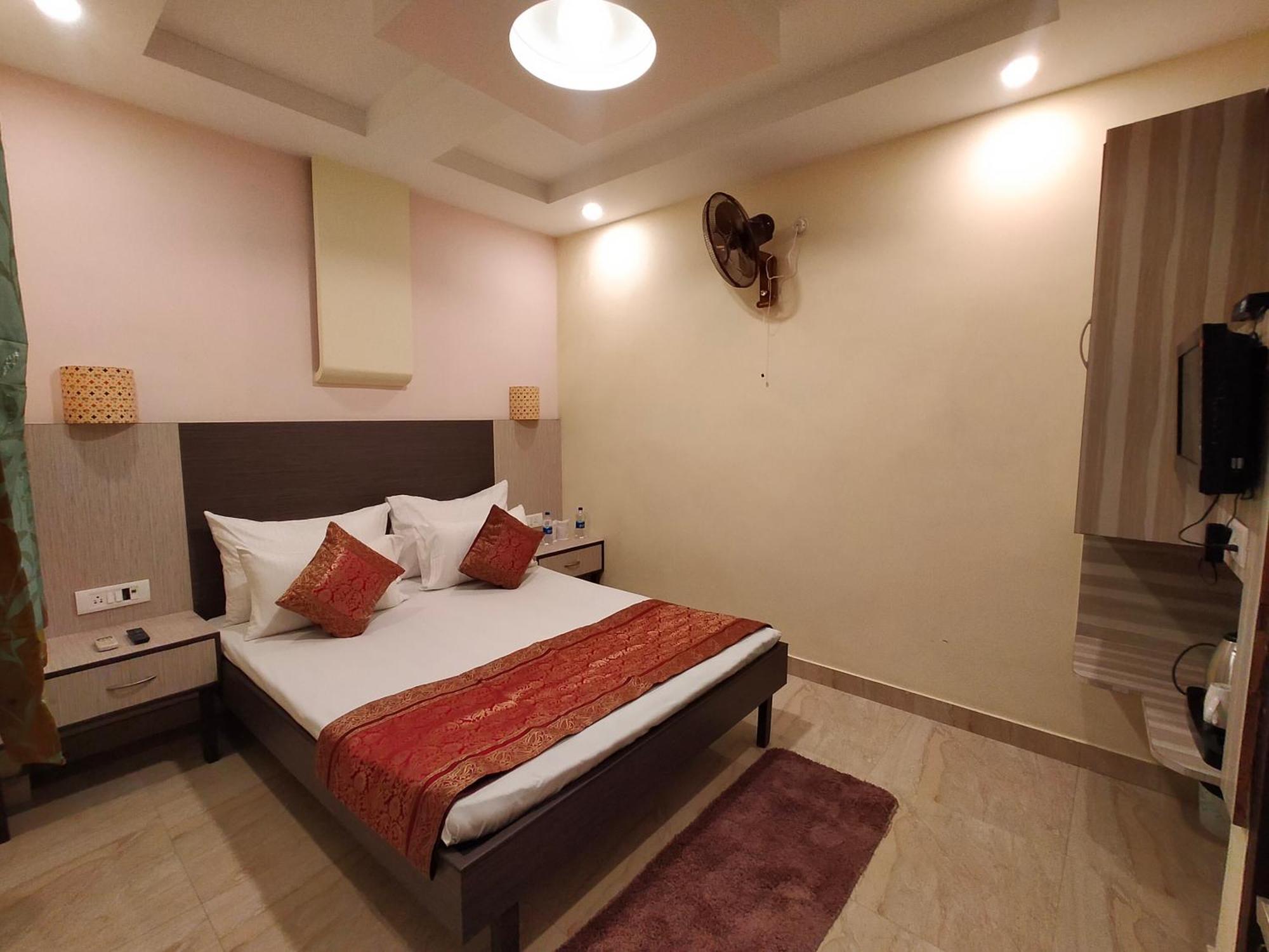 Vedic Villa Varanasi Exteriör bild