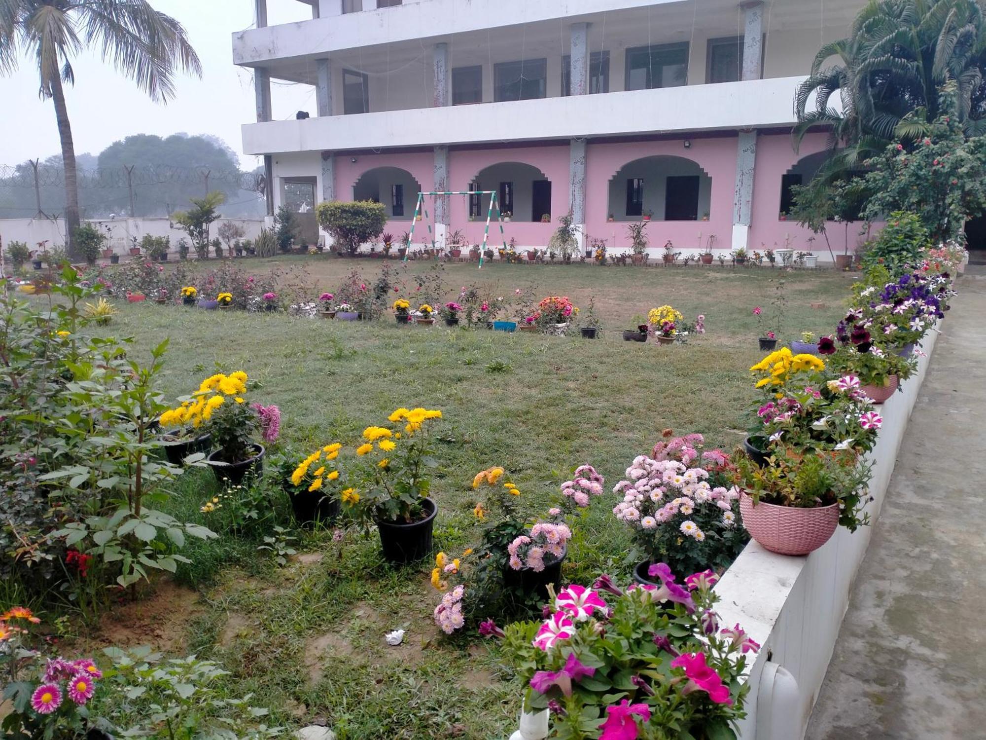 Vedic Villa Varanasi Exteriör bild