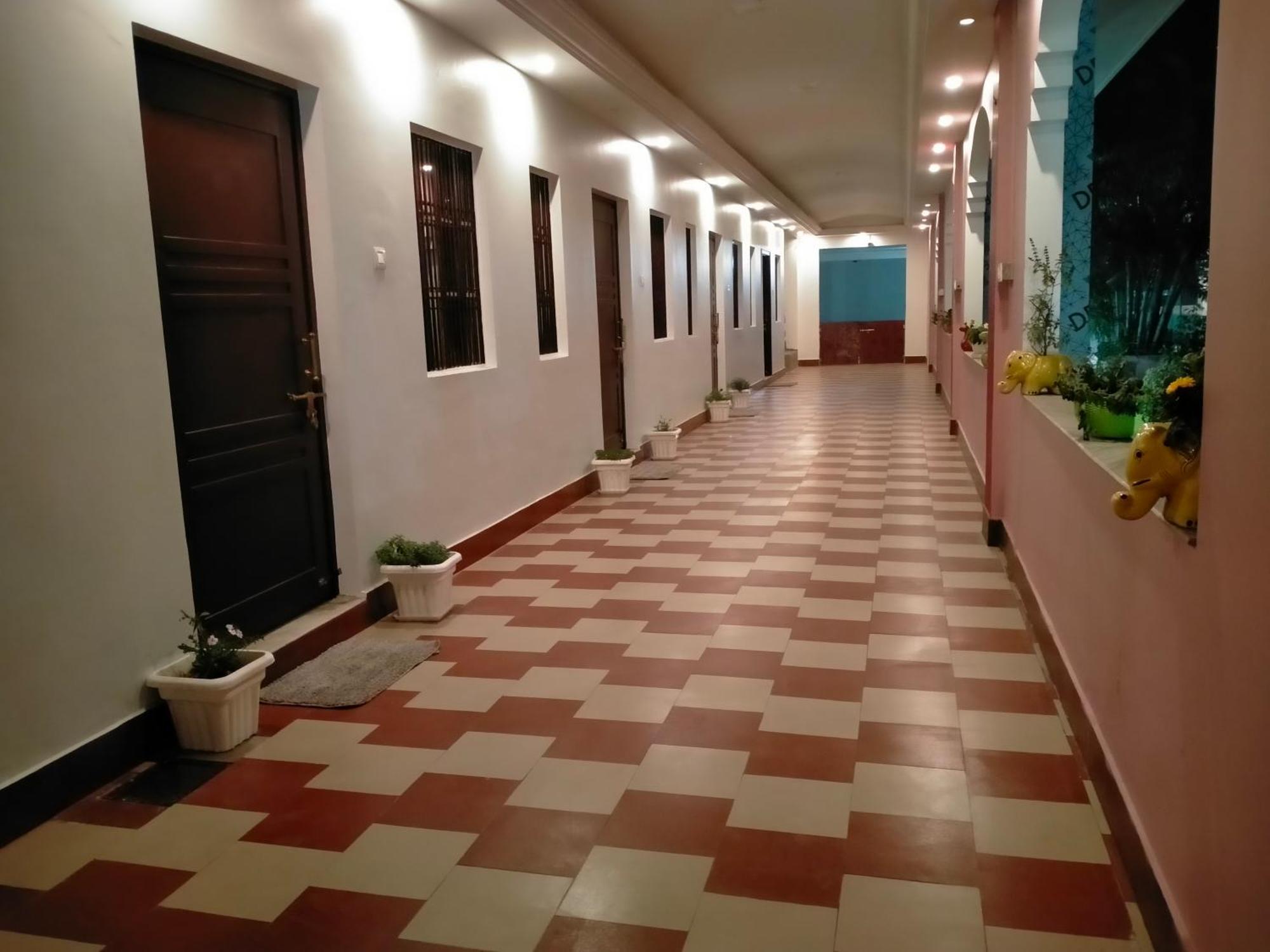 Vedic Villa Varanasi Exteriör bild