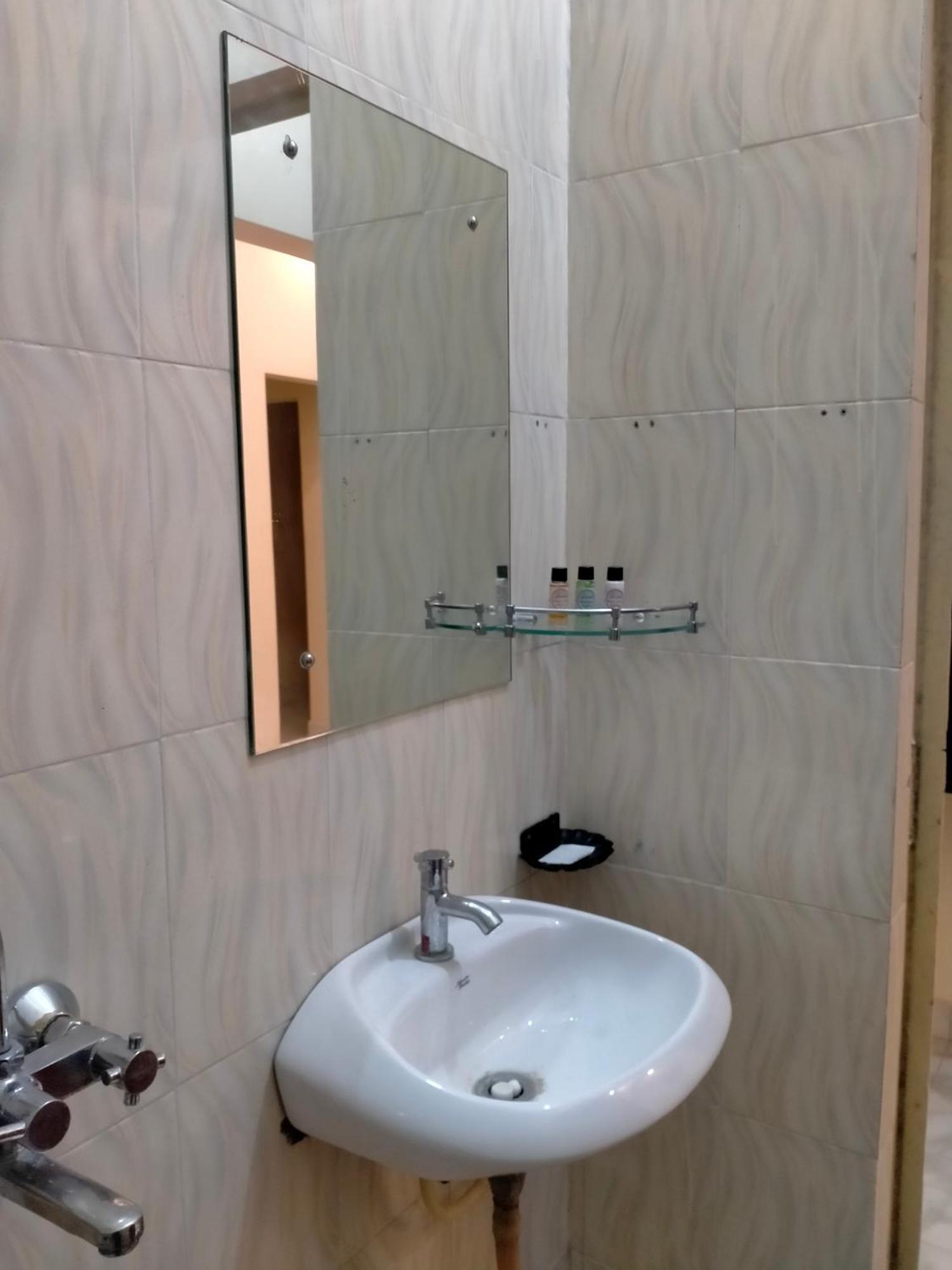 Vedic Villa Varanasi Exteriör bild