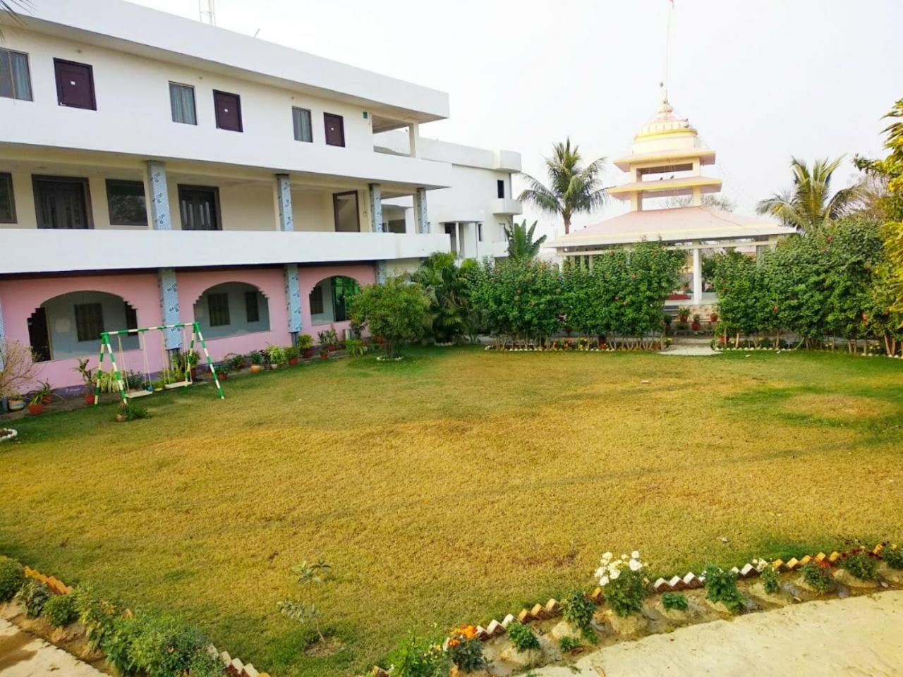 Vedic Villa Varanasi Exteriör bild